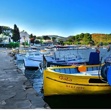 아파트 Cala Montgo *