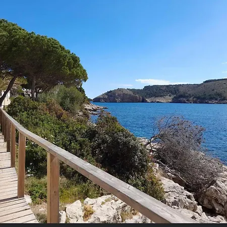 Cala Montgo Apartment